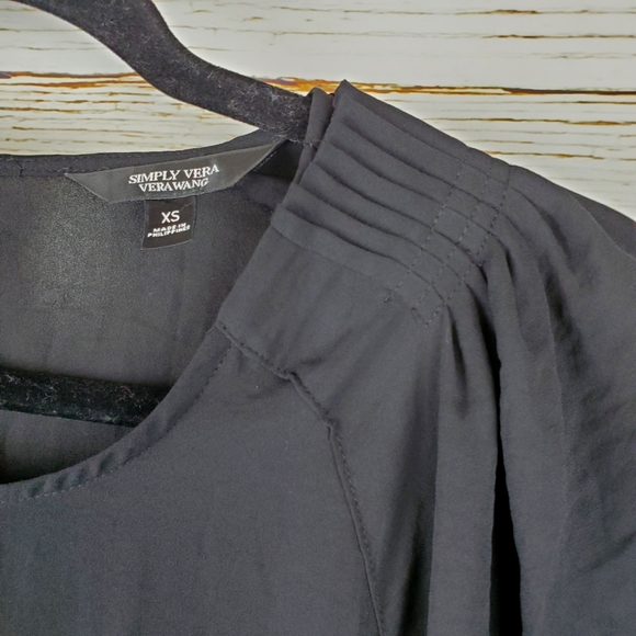 Simply Vera Wang Black Blouse - Picture 3 of 4